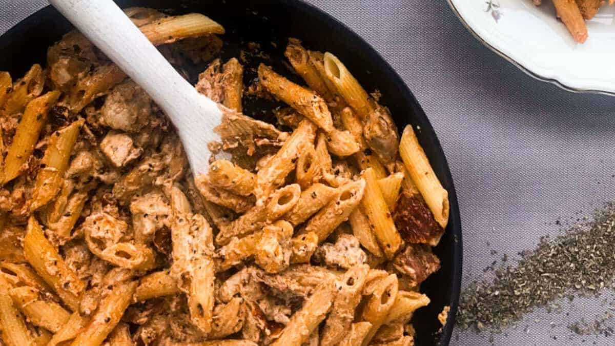 Sun-dried tomato chicken pasta.