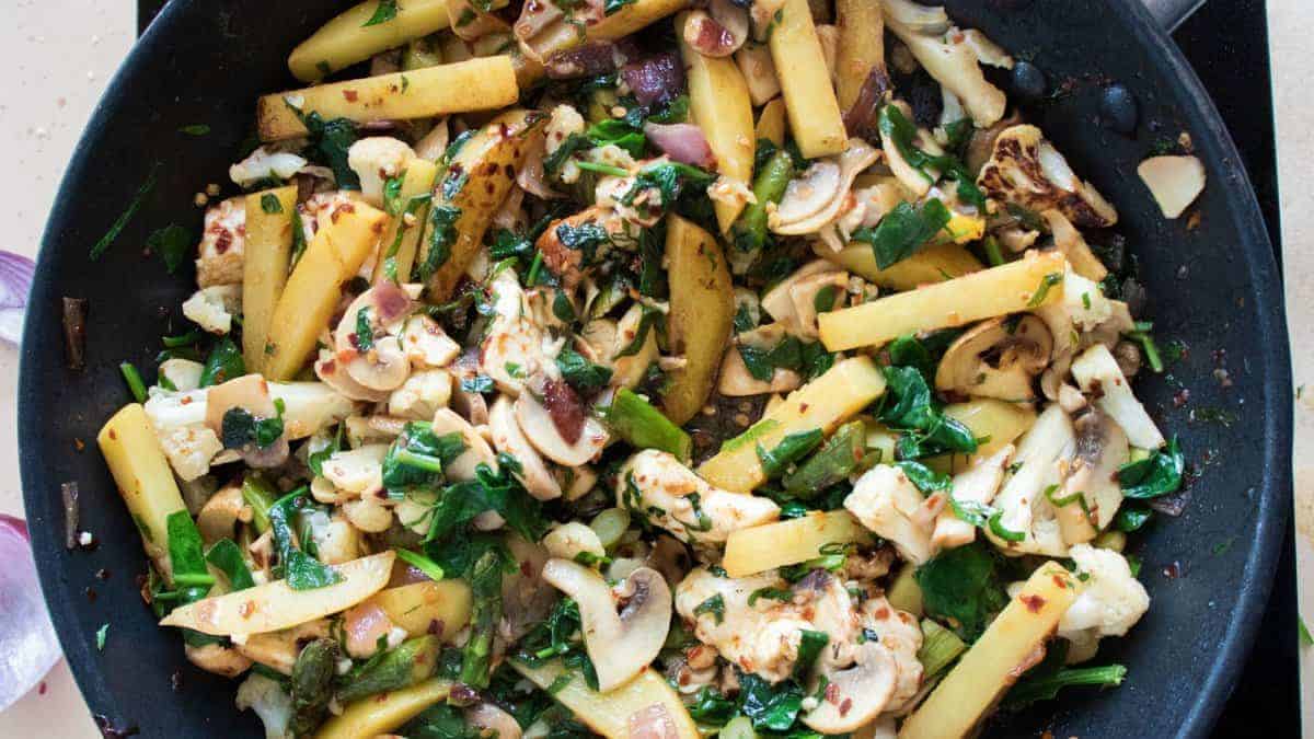 Potato halloumi stir-fry.