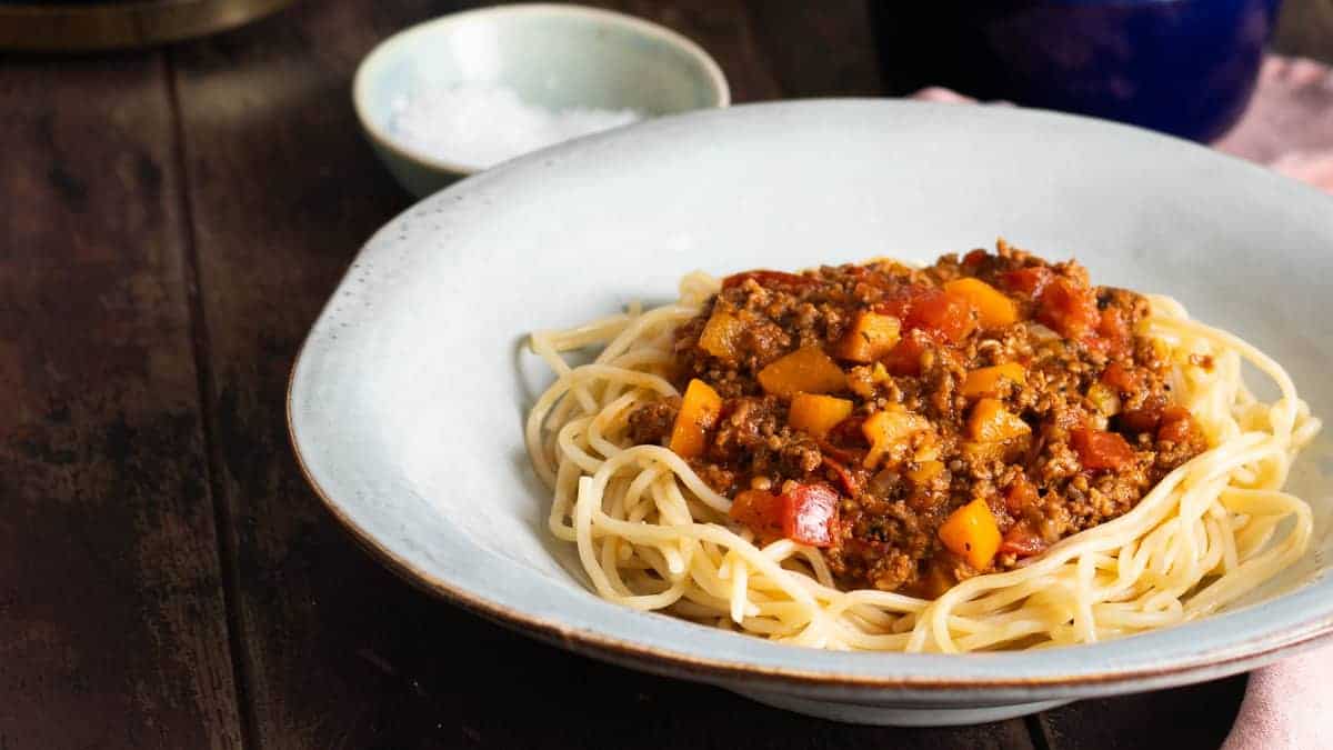 A bowl of bolognese.