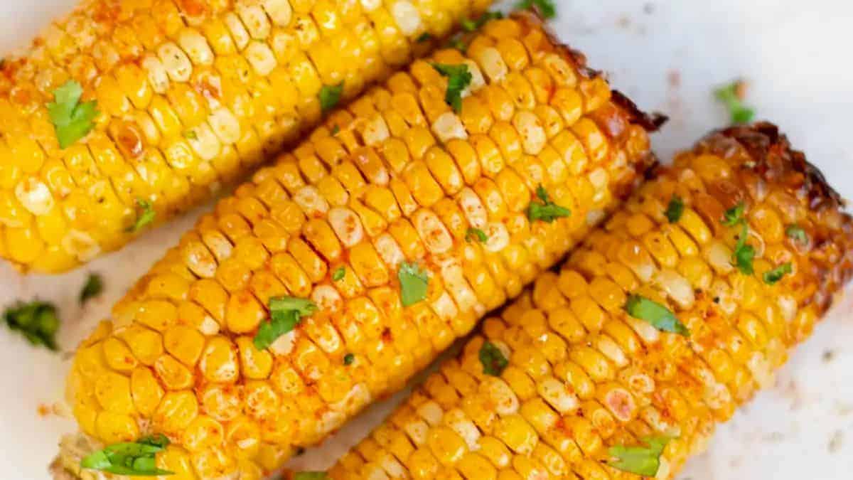 Easy Air Fryer Corn on the Cob