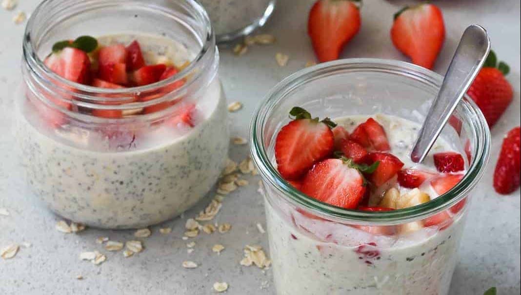 Overnight oats topped with straweberries.