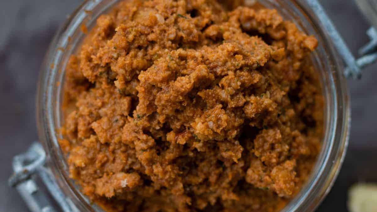 Red pesto.