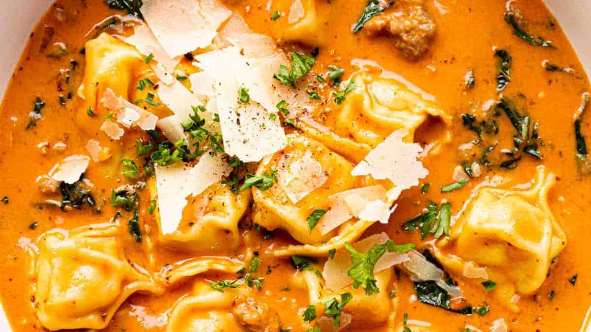 30-Minute Sausage Tortellini Soup