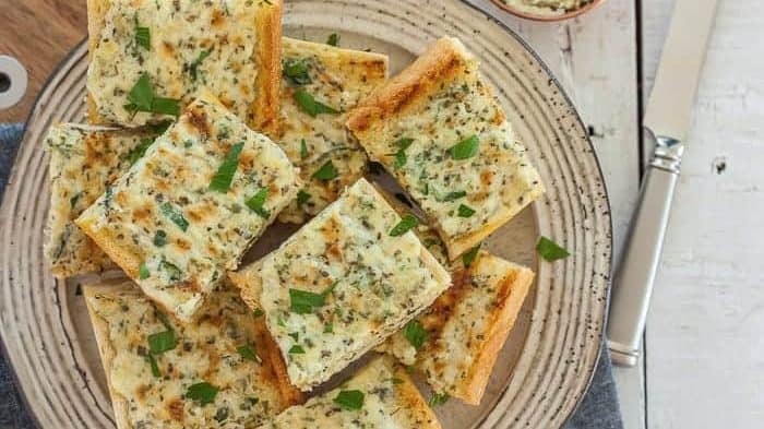 cheesy garlic bread