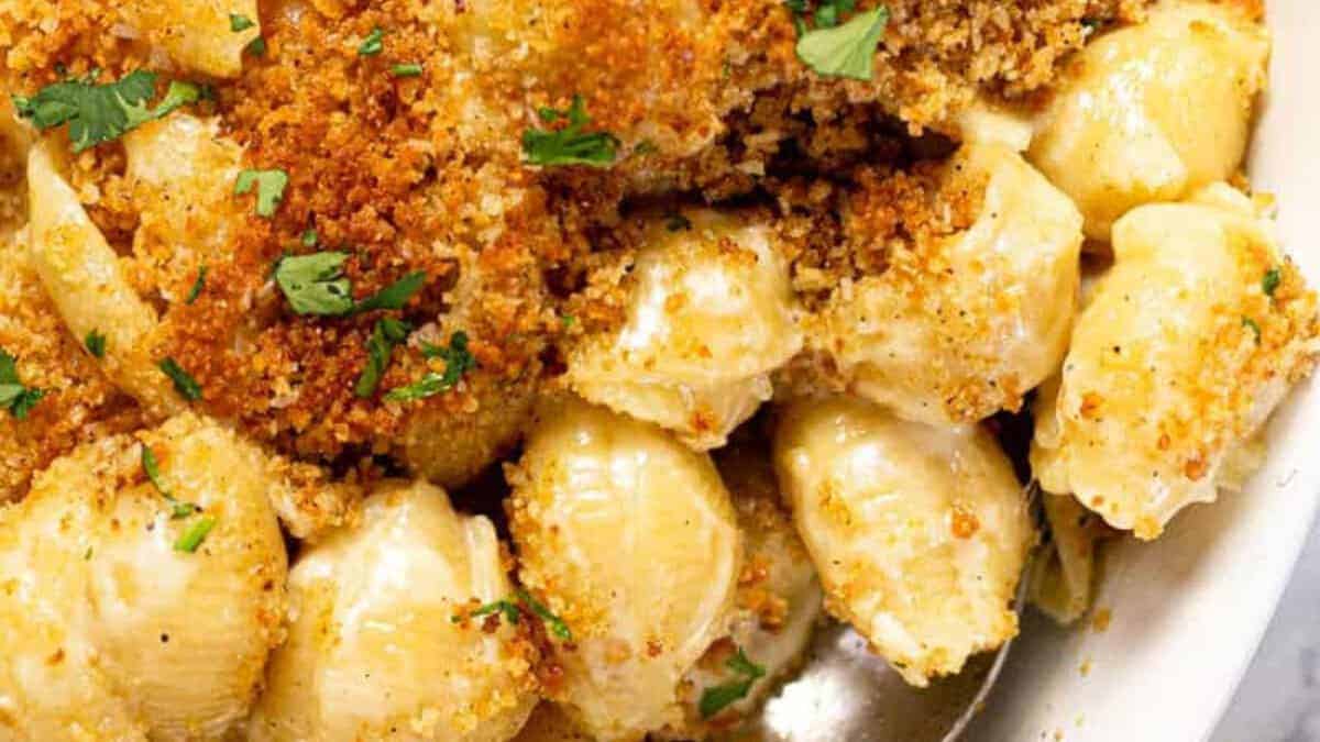 Brie Mac and Cheese.