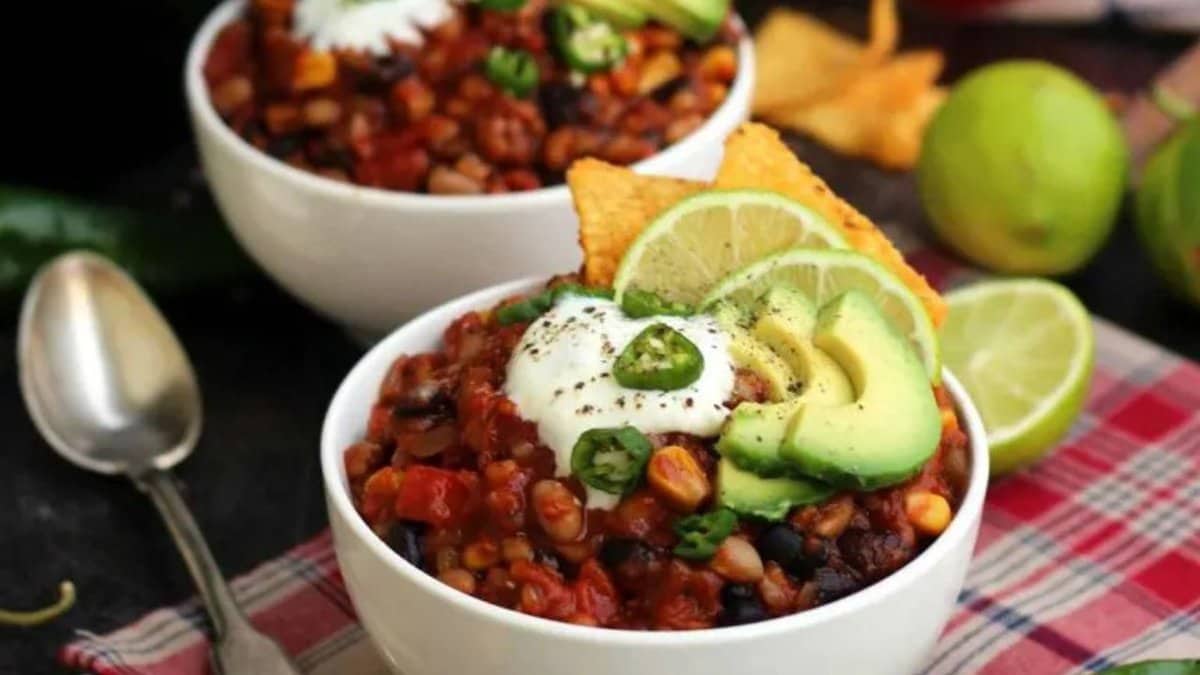 Slow Cooker Vegan Chili.