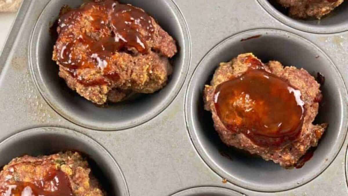 Muffin Tin Meatloaf.
